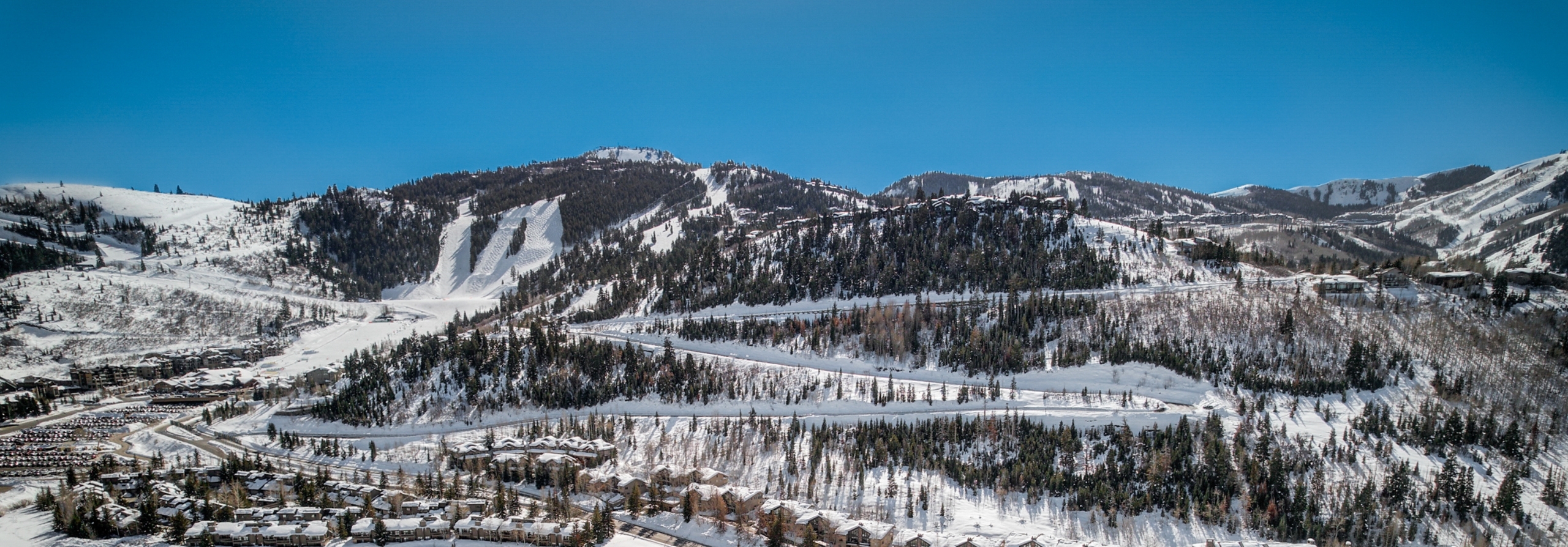 Deer Valley Ski Resort Sign - Why Deer Valley is Skier-Only